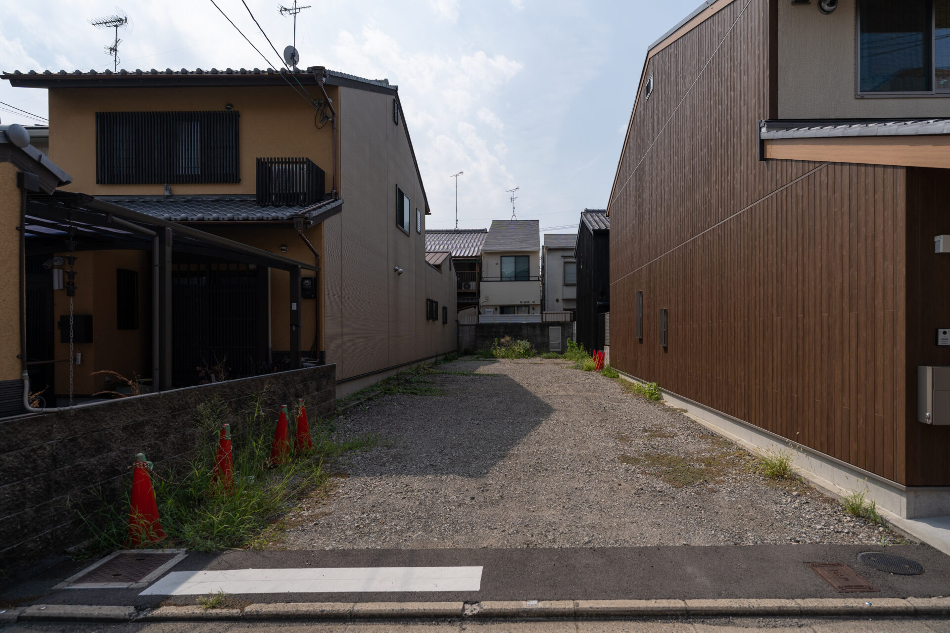 清水五条駅まで徒歩4分、鴨川まで3分、48坪土地